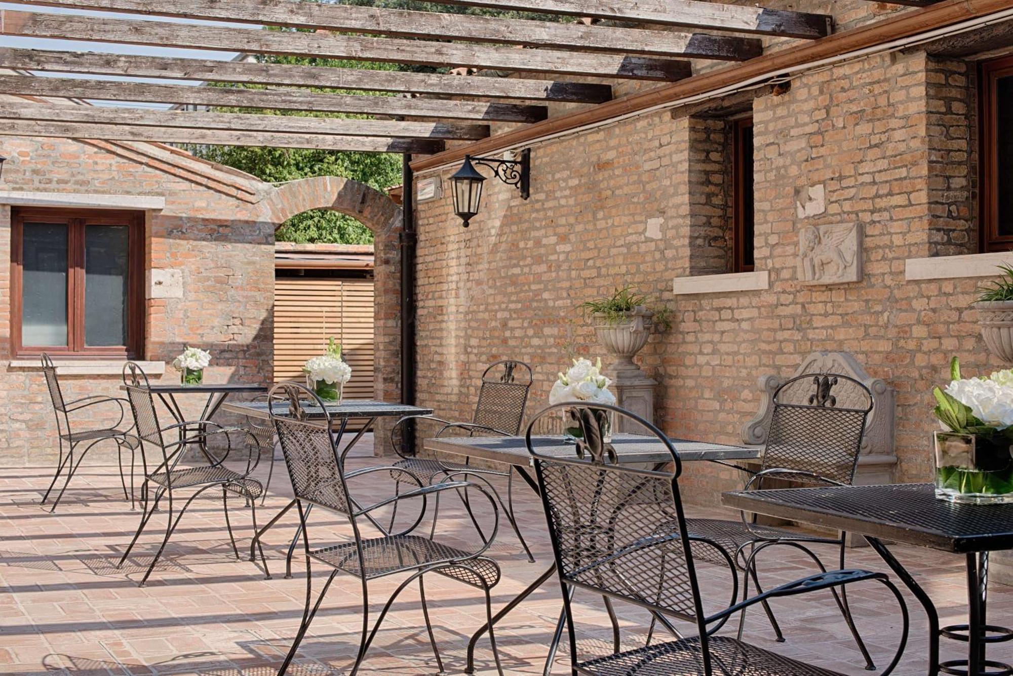 Nh Santa Lucia 4* Venedig