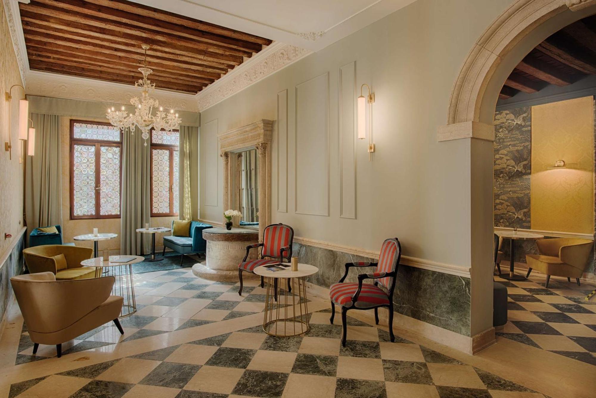 Hotel Nh Santa Lucia Venedig